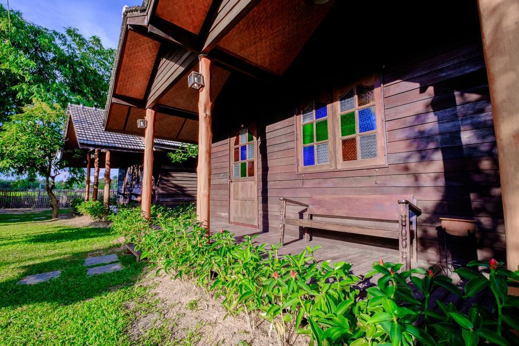 Banyen Villa Ban Ban San Sai Exteriér fotografie