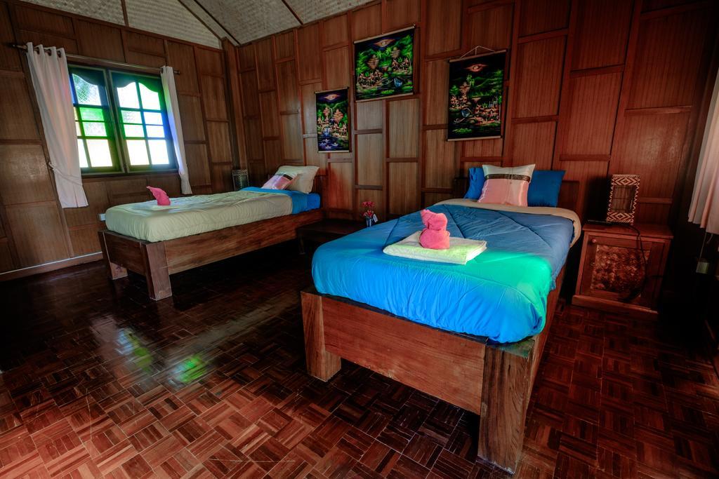 Banyen Villa Ban Ban San Sai Pokoj fotografie