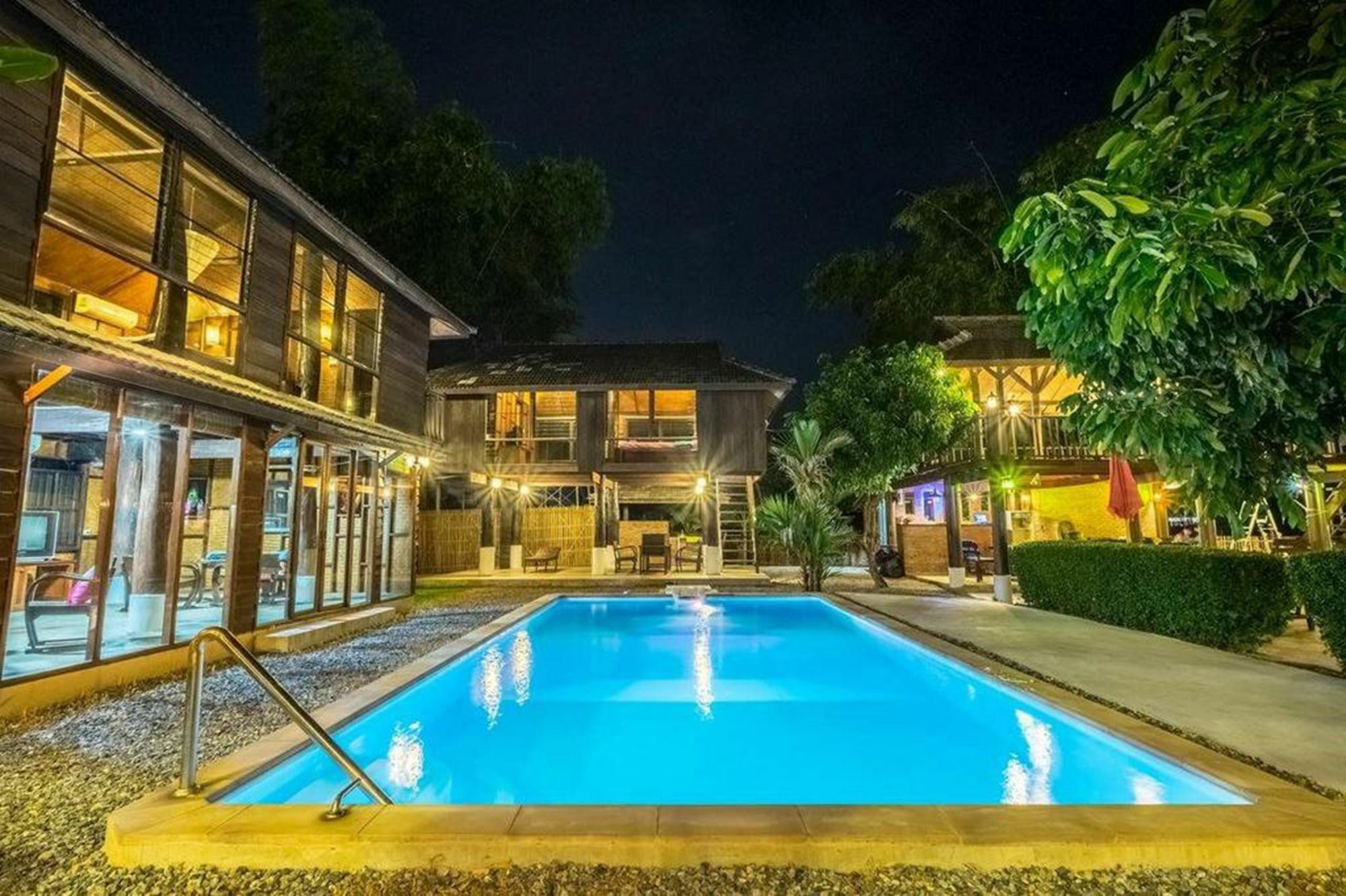 Banyen Villa Ban Ban San Sai Exteriér fotografie